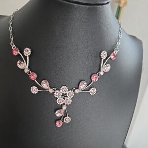 Paparazzi Blossom Quern Pink Necklace NWT